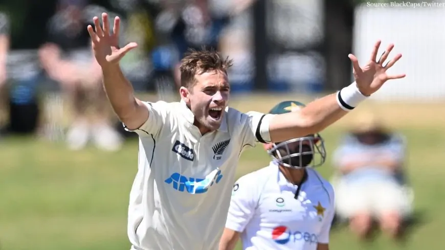 Tim Southee becomes third New Zealand bowler to take 300 wickets in Test cricket