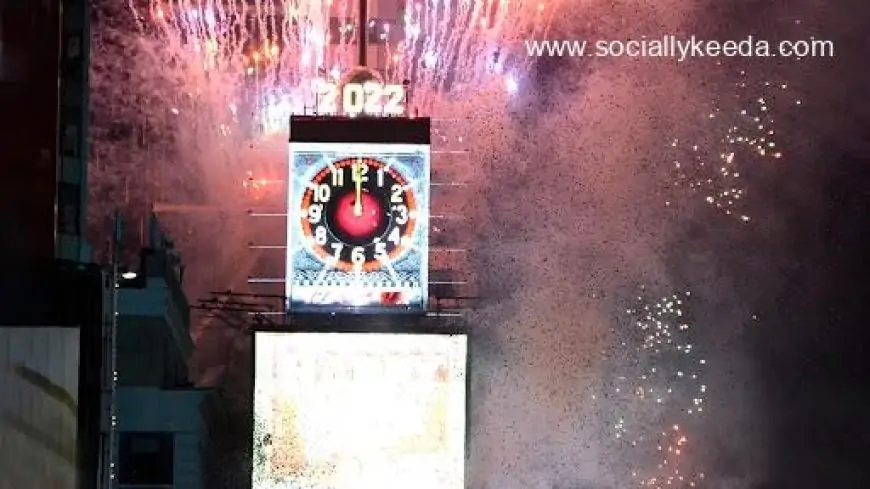 New Year's Eve 2021 in US: Find New York Times Square Ball Drop Timing and Live Streaming Details For NY 2023 Celebration Here