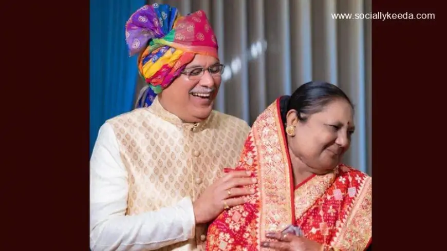 Chhattisgarh CM Bhupesh Baghel Wishes Wife Mukteshwari Baghel on Their 40th Marriage Anniversary With Heartwarming Post (See Pic)