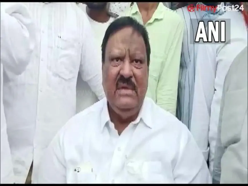 Cong leader Mukarram Khan booked for his 'cutting into pieces' remark
