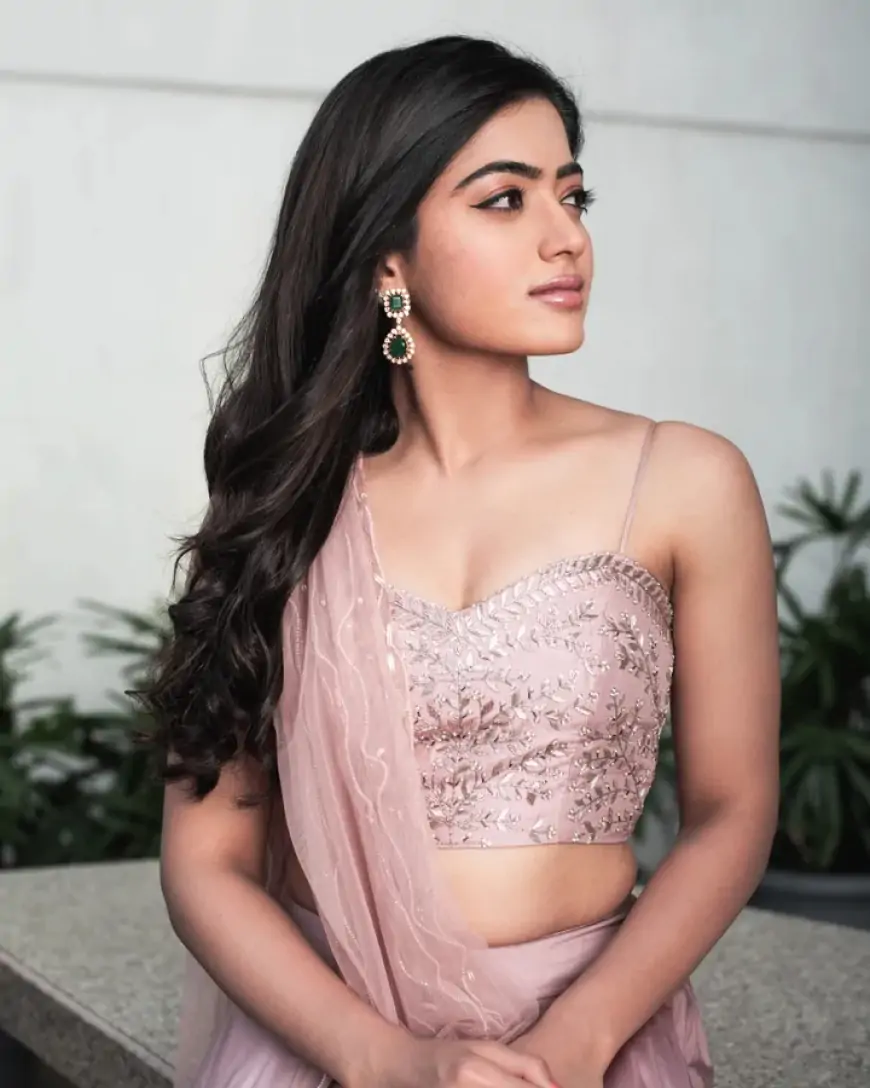  Rashmika Mandanna Husband Name Photo, Rashmika Mandanna Family, Rashmika Mandanna Biography Hindi, Rashmika Mandanna Date Of Birth, Rashmika Mandanna Marriage Date, Rashmika Mandanna Age, Husband Name, Rashmika Mandanna Sister Age, Rashmika Mandanna Net Worth,