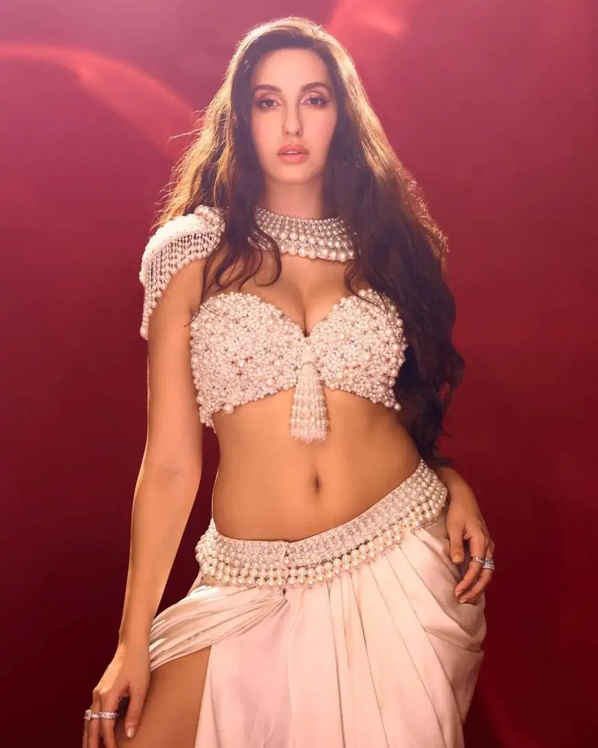 Nora Fatehi Hot Images, Bold Photoshot