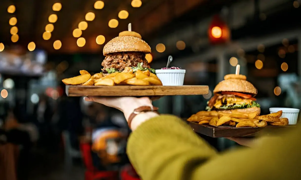How To Get Diners To Order Directly From Your Restaurant’s Own Delivery Channel