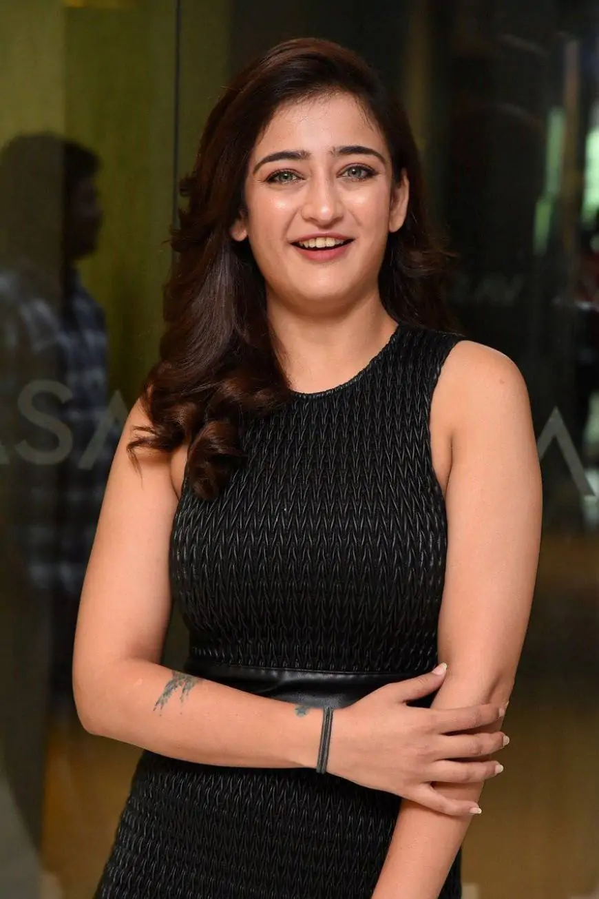 Akshara Hassan Biography