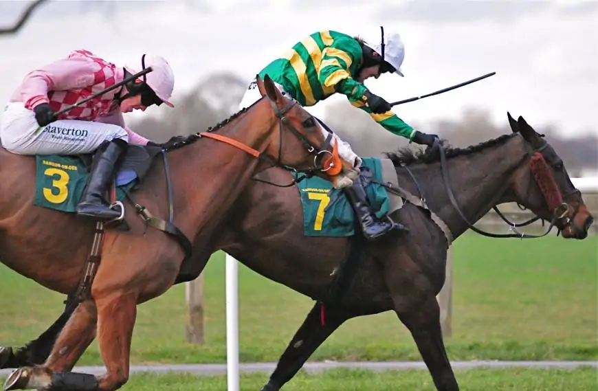 How One Jockey Retains Prominence 10 Years After Retirement