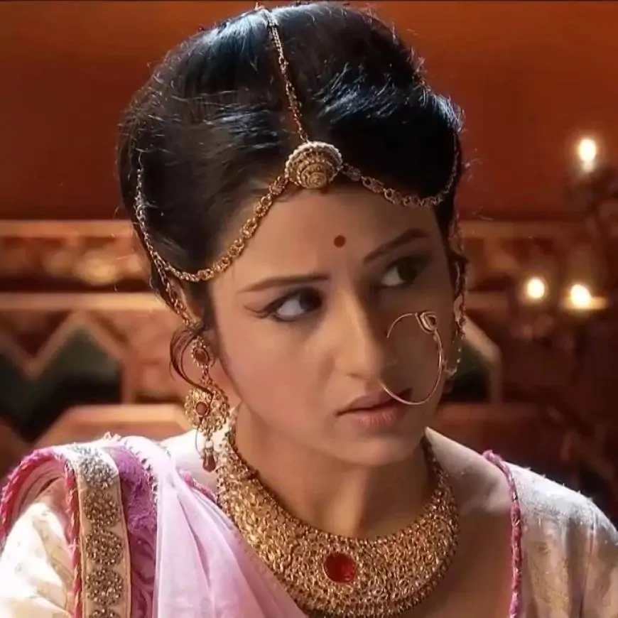 Paridhi Sharma Biography, Age, Career, Husband & Why She Left Television