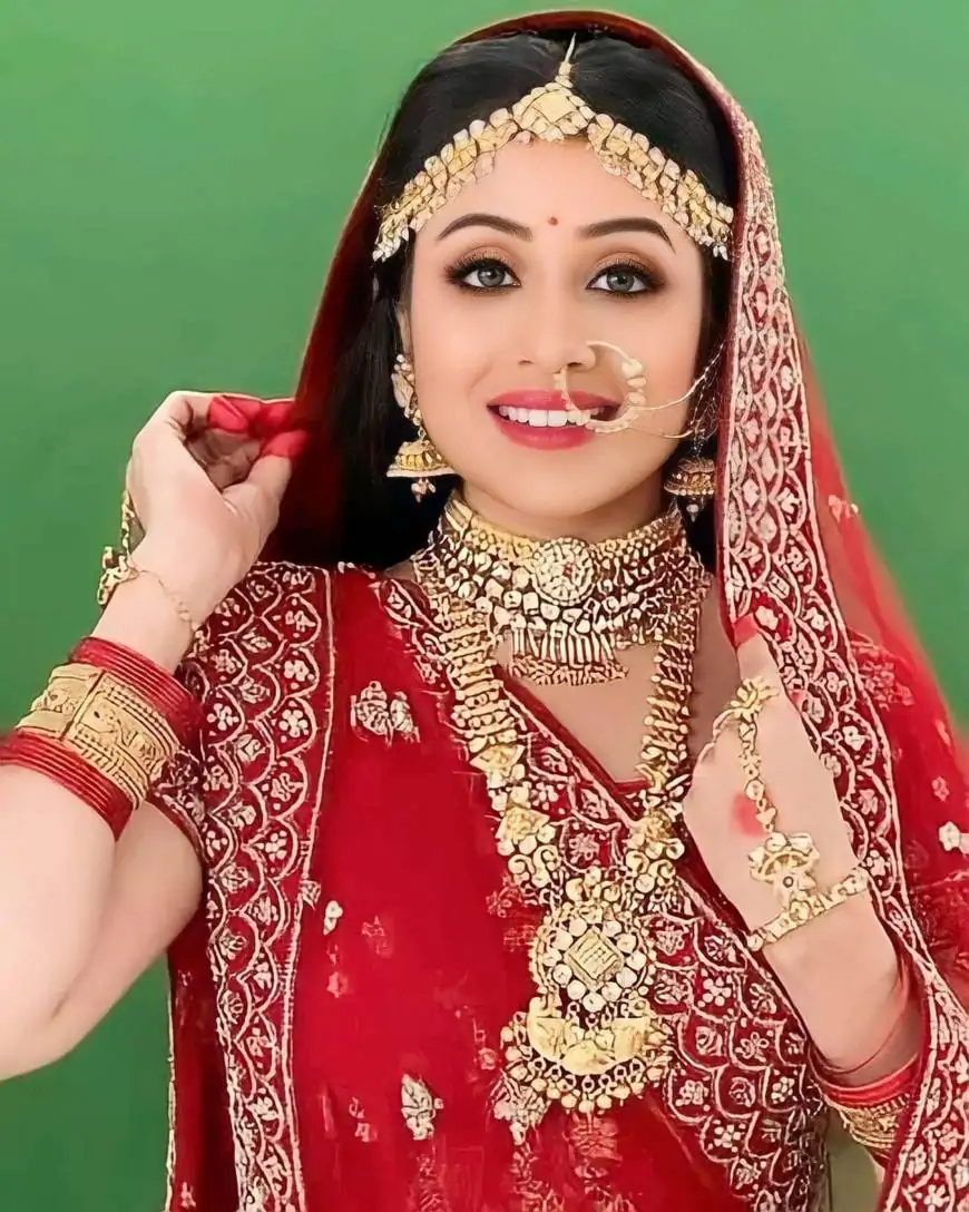 Paridhi Sharma Biography, Age, Career, Husband & Why She Left Television