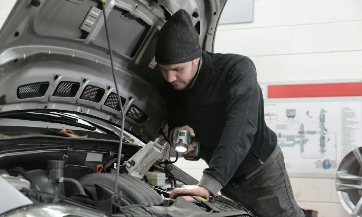 The Role of Helium Leak Detectors in Car Maintenance
