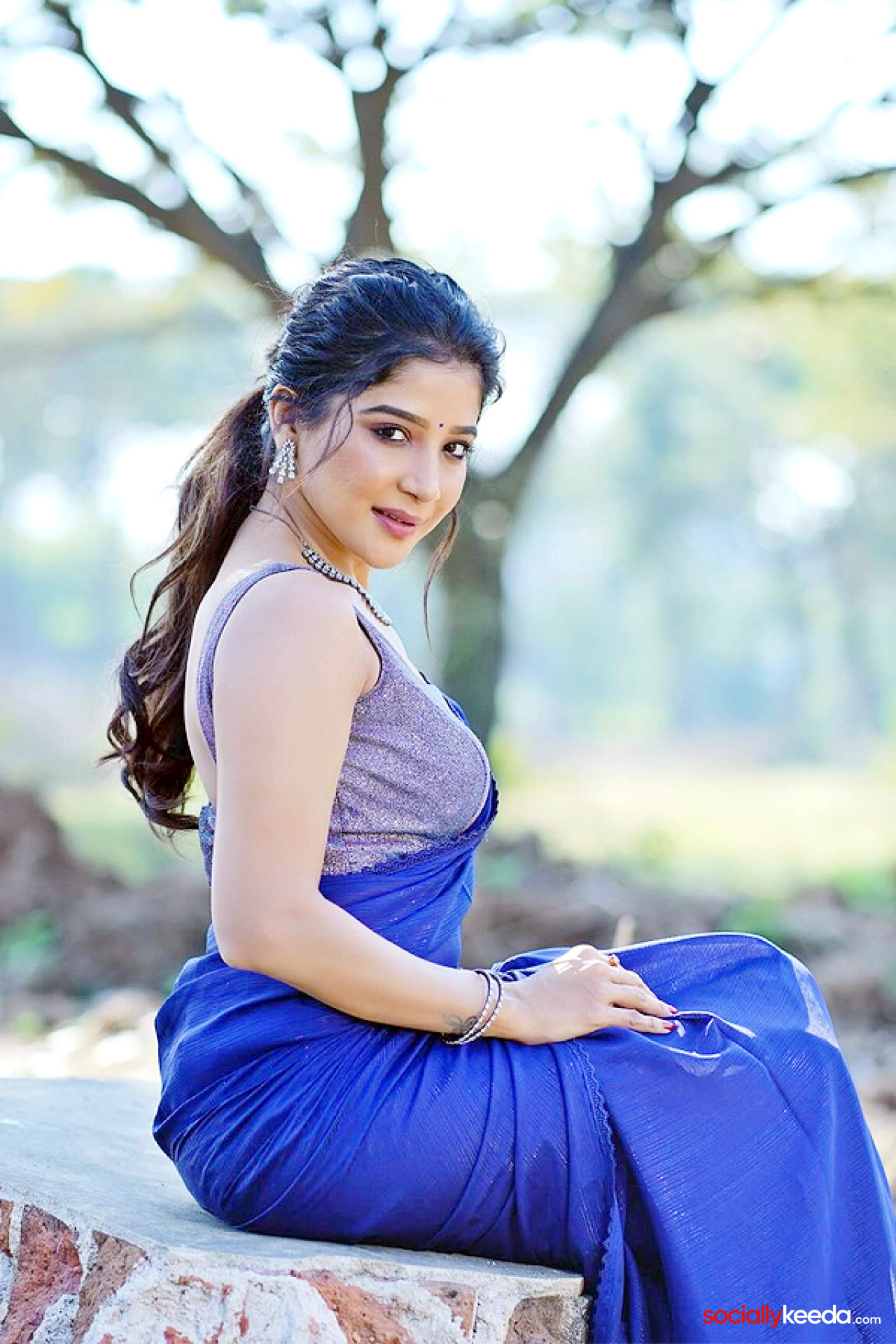 Sakshi Agarwal (Actress) Biography, Wiki, Age, Movie, Image