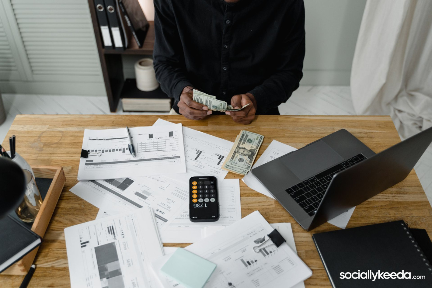 Beyond Term Deposits: Exploring Steady Income Options for Cautious Savers