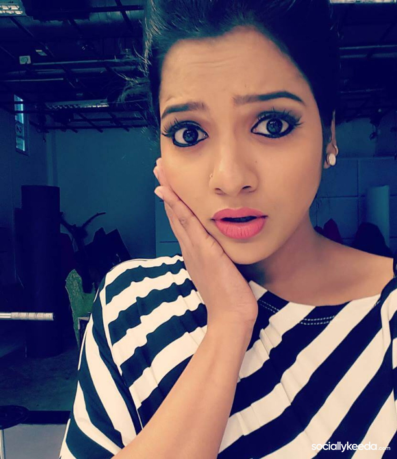 VJ Chitra Images 11
