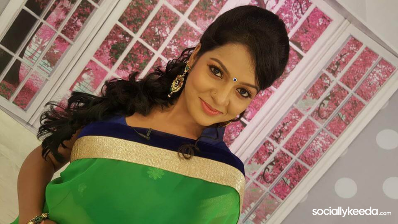 VJ Chitra Images 13