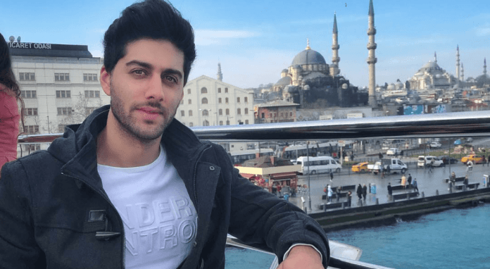 Ehan Bhat Wiki, Biography, Age, Movies, Images Ehan Bhat Wiki, Biography, Age, Movies, Images