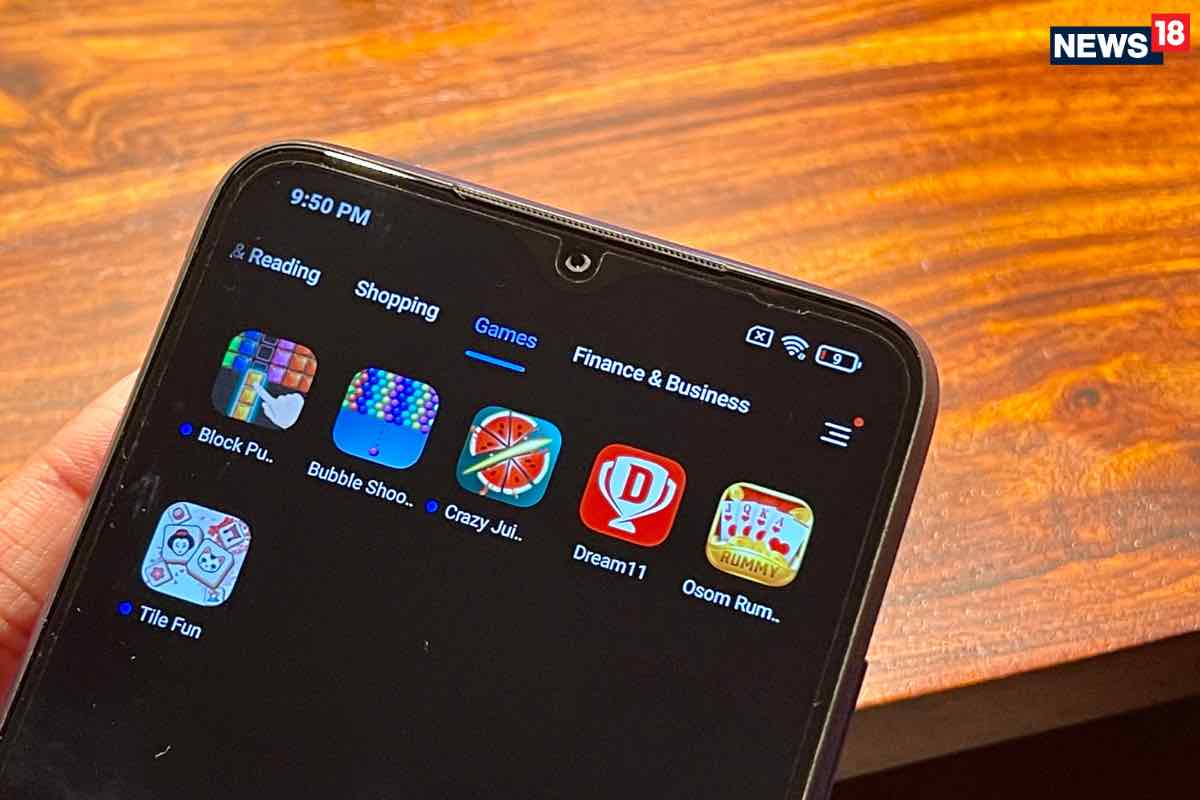 This Rs 10,999 phone doesn’t just look really cool, it also has substance – Socially Keeda