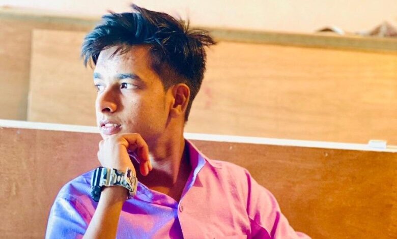 Hard Work and Dedication Will Make a Person A Renowned Internet Entrepreneur By Yash Gawli