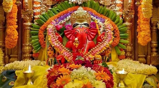 Angarki Chaturthi Special Songs: अंगारकी संकष्टी चतुर्थी निमित्त गणपतीची 'ही' गाणी ऐकून व्हा भक्तीमय वातावरणात तल्लीन