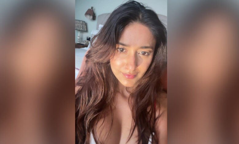 Ileana D’Cruz Calls Herself a ‘Sun Baby’ As She Posts a Sunkissed Picture