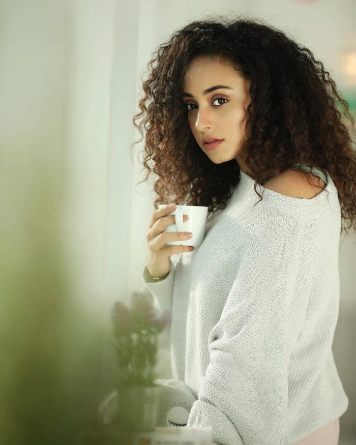 Pearle Maaney