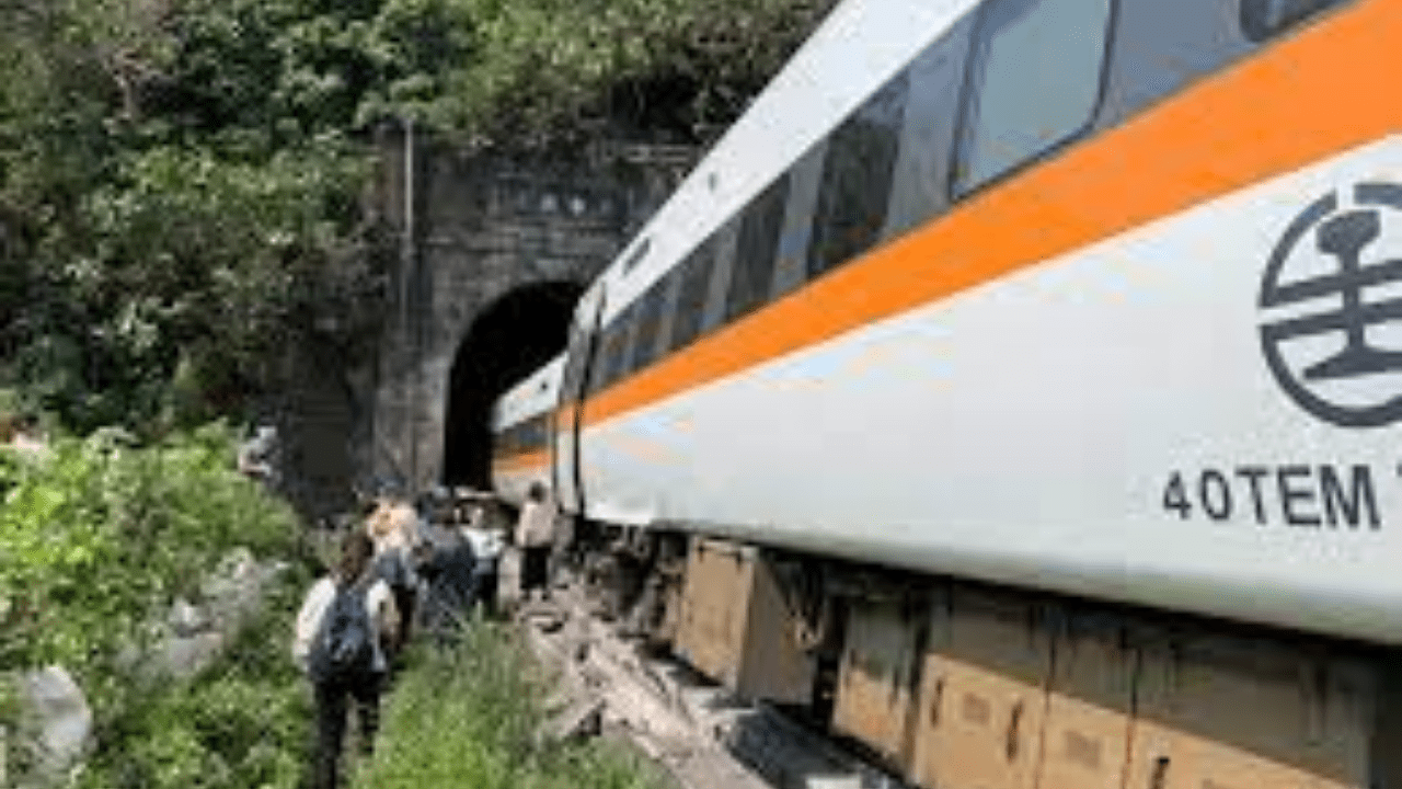 Taiwan Train Crash: Tragic accident in eastern Taiwan, truck fell off a steep cliff on a train, 36 people Died