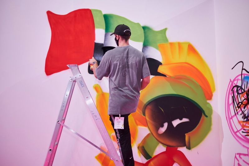 Urban Art DXB will host a live street art jam at World Art Dubai with two teams competing to win a free of charge space at next year’s show