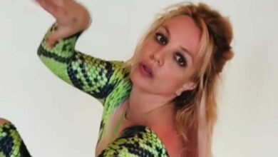 Britney Spears 1 1624610147 - Scoaillykeeda.com