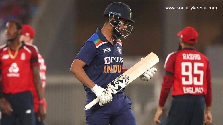 KL Rahul - sociallykeeda Kl Rahul - Scoaillykeeda.com