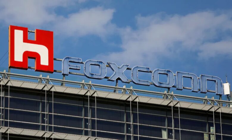 foxconn reuters full 1580965038771 foxconn reuters full 1580965038771 - scoailly keeda